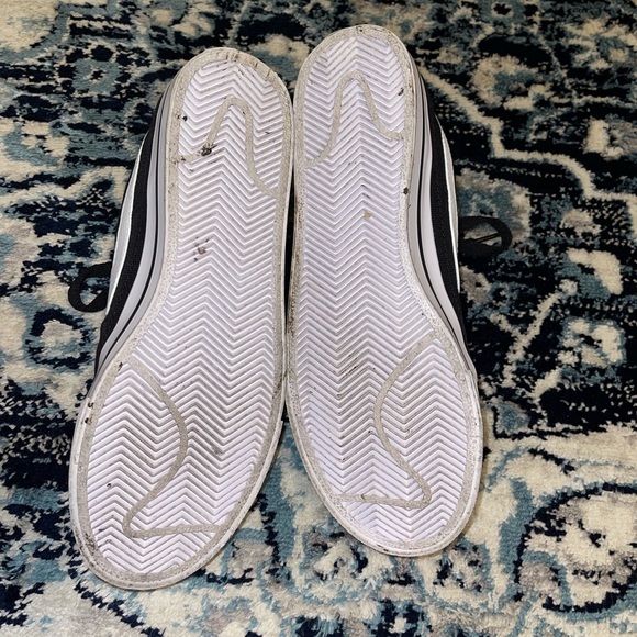 Black Nike Canvas - Picture 8 of 10